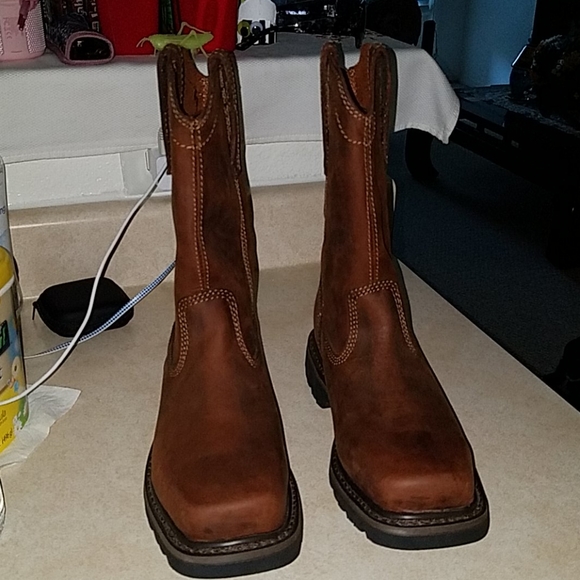 Men's Caterpillar Work Boots - Picture 3 of 5